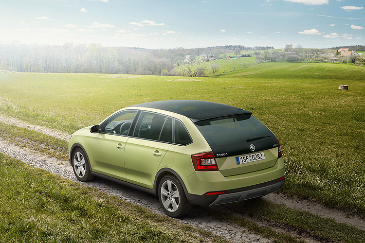 《Škoda Rapid Spaceback ScoutLine》依約現身 越野套件加持更顯休閒 《Škoda Rapid Spaceback ScoutLine》依約現身 越野套件加持更顯休閒
