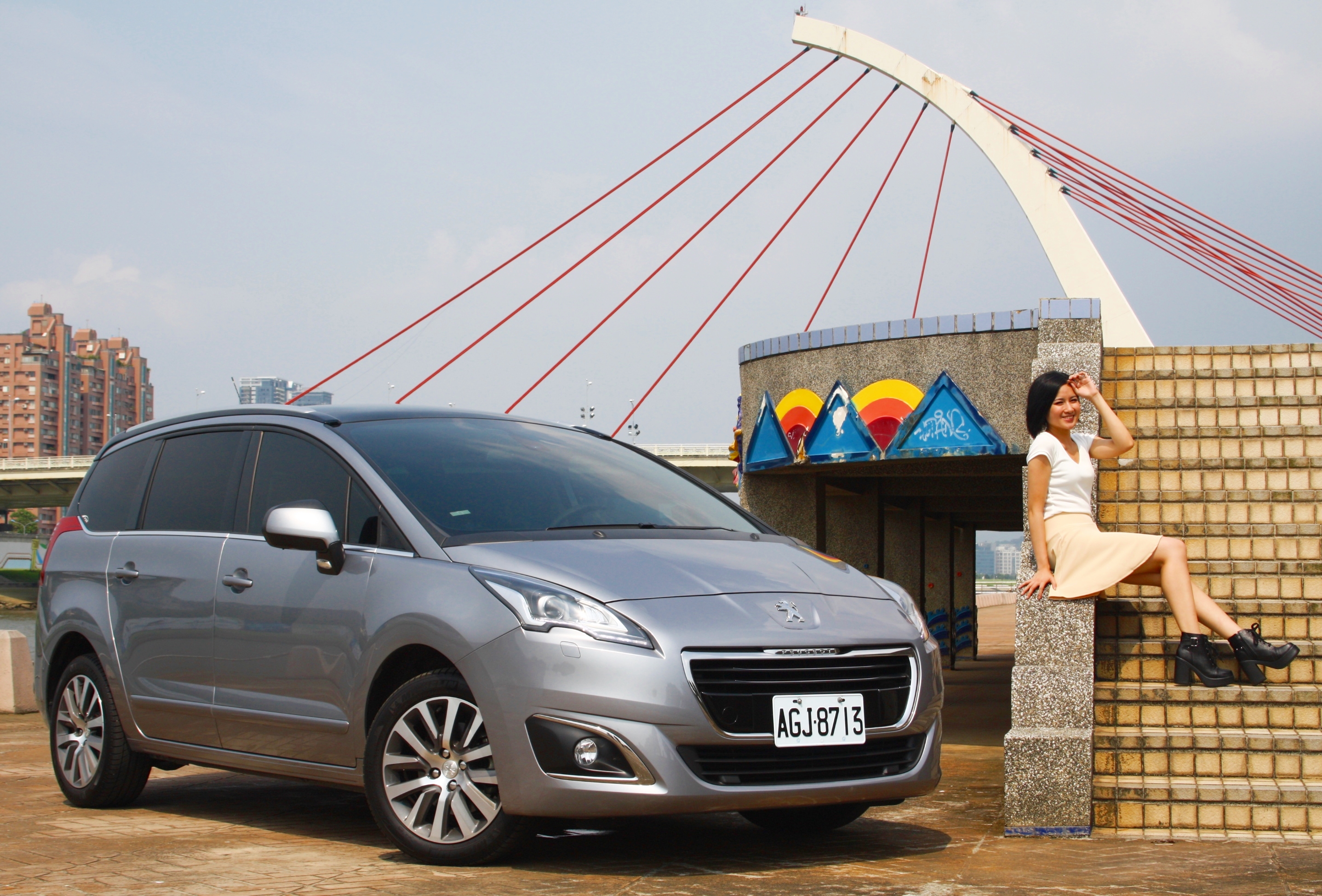 大獅七人行《Peugeot 5008 2.0 HDi》小改款【靜態介紹篇】 大獅七人行《Peugeot 5008 2.0 HDi》小改款【靜態介紹篇】