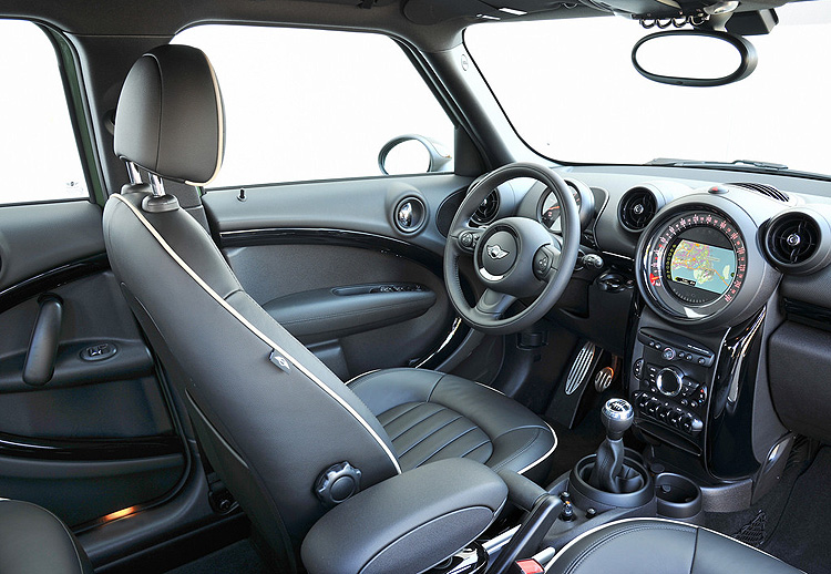 更趨於SUV設定 《Mini Countryman》後繼車款將更大、更猛? 更趨於SUV設定 《Mini Countryman》後繼車款將更大、更猛?
