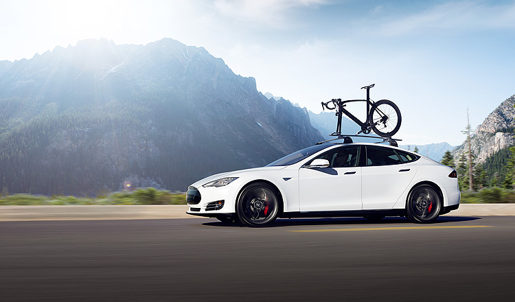 Model X最快兩個月後現身 0~96km/h加速2.8秒的《Tesla Model S P90D》正式登場 Model X最快兩個月後現身 0~96km/h加速2.8秒的《Tesla Model S P90D》正式登場
