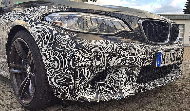 新車還沒問世零件已開始網拍 寶馬《BMW M2》水箱護罩ebay就買的到!? 新車還沒問世零件已開始網拍 寶馬《BMW M2》水箱護罩ebay就買的到!?