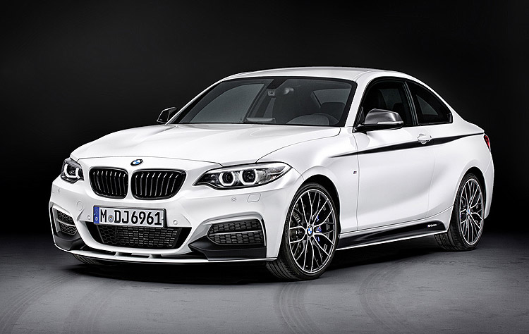 新車還沒問世零件已開始網拍 寶馬《BMW M2》水箱護罩ebay就買的到!? 新車還沒問世零件已開始網拍 寶馬《BMW M2》水箱護罩ebay就買的到!?
