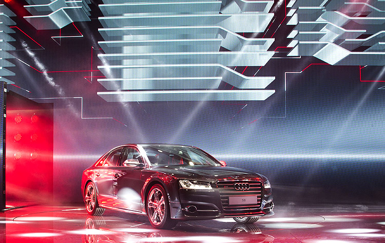520匹不夠那破600匹能滿足你嗎? 全新奧迪《Audi S8 plus》605匹最大馬力正式亮相 520匹不夠那破600匹能滿足你嗎? 全新奧迪《Audi S8 plus》605匹最大馬力正式亮相
