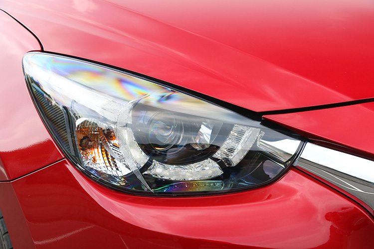 日歐小掀背近身火拼 ─《Mazda2》vs.《Škoda Fabia》配備、保養成本正面交鋒 日歐小掀背近身火拼 ─《Mazda2》vs.《Škoda Fabia》配備、保養成本正面交鋒