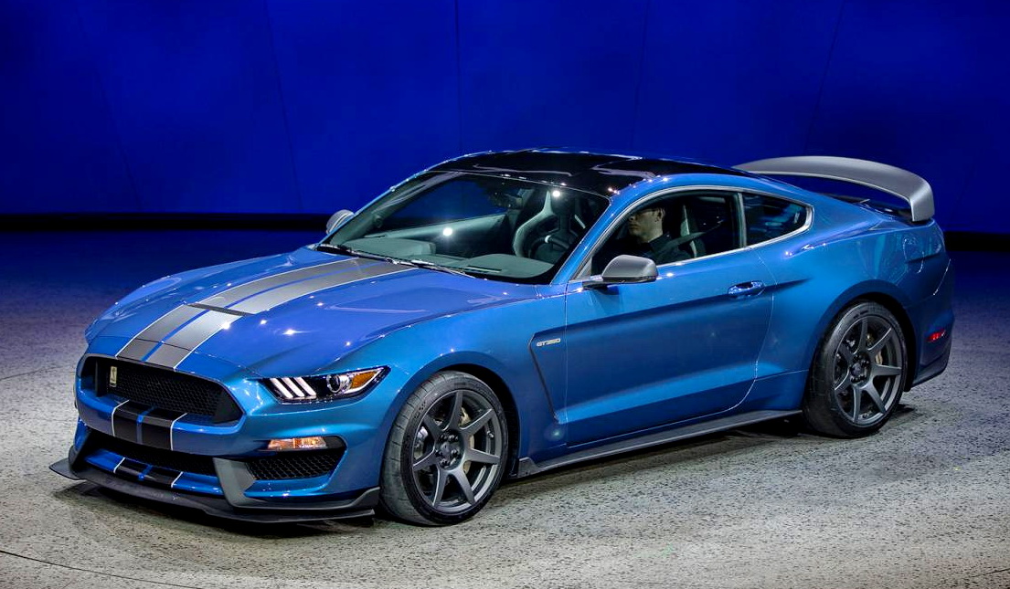 想要體驗擁有10速變速的《Ford Mustang》嗎? 可惜最快要等到2017年才有機會… 想要體驗擁有10速變速的《Ford Mustang》嗎? 可惜最快要等到2017年才有機會…