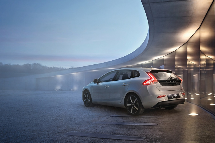 首搭1.5升Drive-E引擎 《Volvo V40 T3》135萬元起登臺開賣 首搭1.5升Drive-E引擎 《Volvo V40 T3》135萬元起登臺開賣