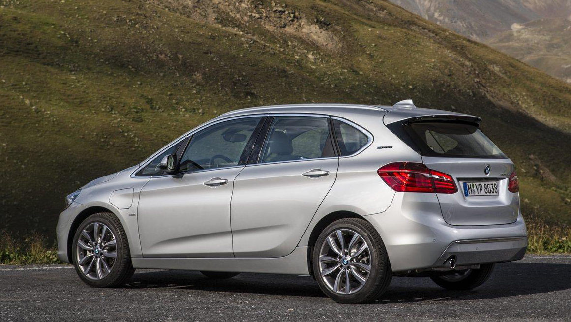 有性能又節能!油電四驅新成員《BMW 225xe plug-in hybrid》預告法蘭克福車展亮相 有性能又節能!油電四驅新成員《BMW 225xe plug-in hybrid》預告法蘭克福車展亮相