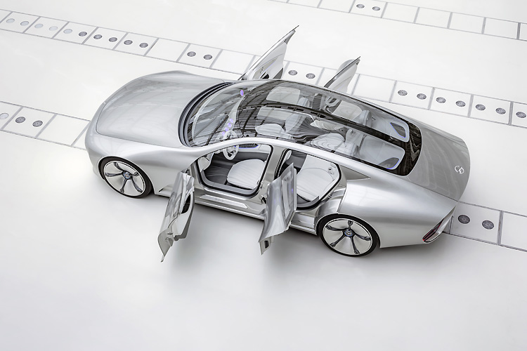 實踐可變空力套件發想 《Mercedes-Benz IAA》概念車展現數位設計概念 實踐可變空力套件發想 《Mercedes-Benz IAA》概念車展現數位設計概念