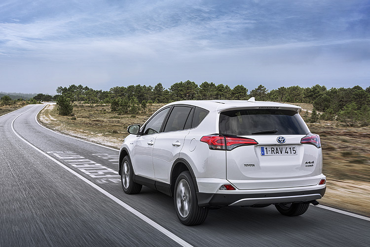 歐規豐田《Toyota RAV4 Hybrid》節能新款發表 歐規豐田《Toyota RAV4 Hybrid》節能新款發表