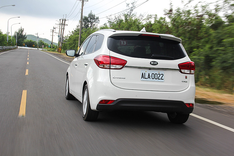柴油展雄心 ─ 起亞《Kia Carens CRDi》試駕剖析 柴油展雄心 ─ 起亞《Kia Carens CRDi》試駕剖析