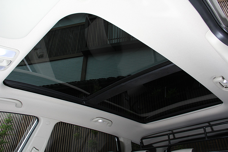柴油展雄心 ─ 起亞《Kia Carens CRDi》試駕剖析 柴油展雄心 ─ 起亞《Kia Carens CRDi》試駕剖析