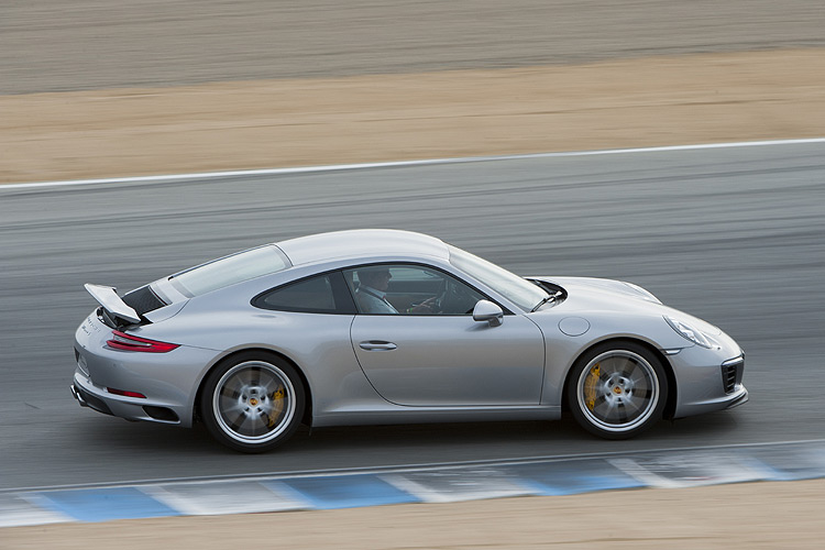 保時捷《Porsche》九月份全球新車銷售持續攀高! 保時捷《Porsche》九月份全球新車銷售持續攀高!