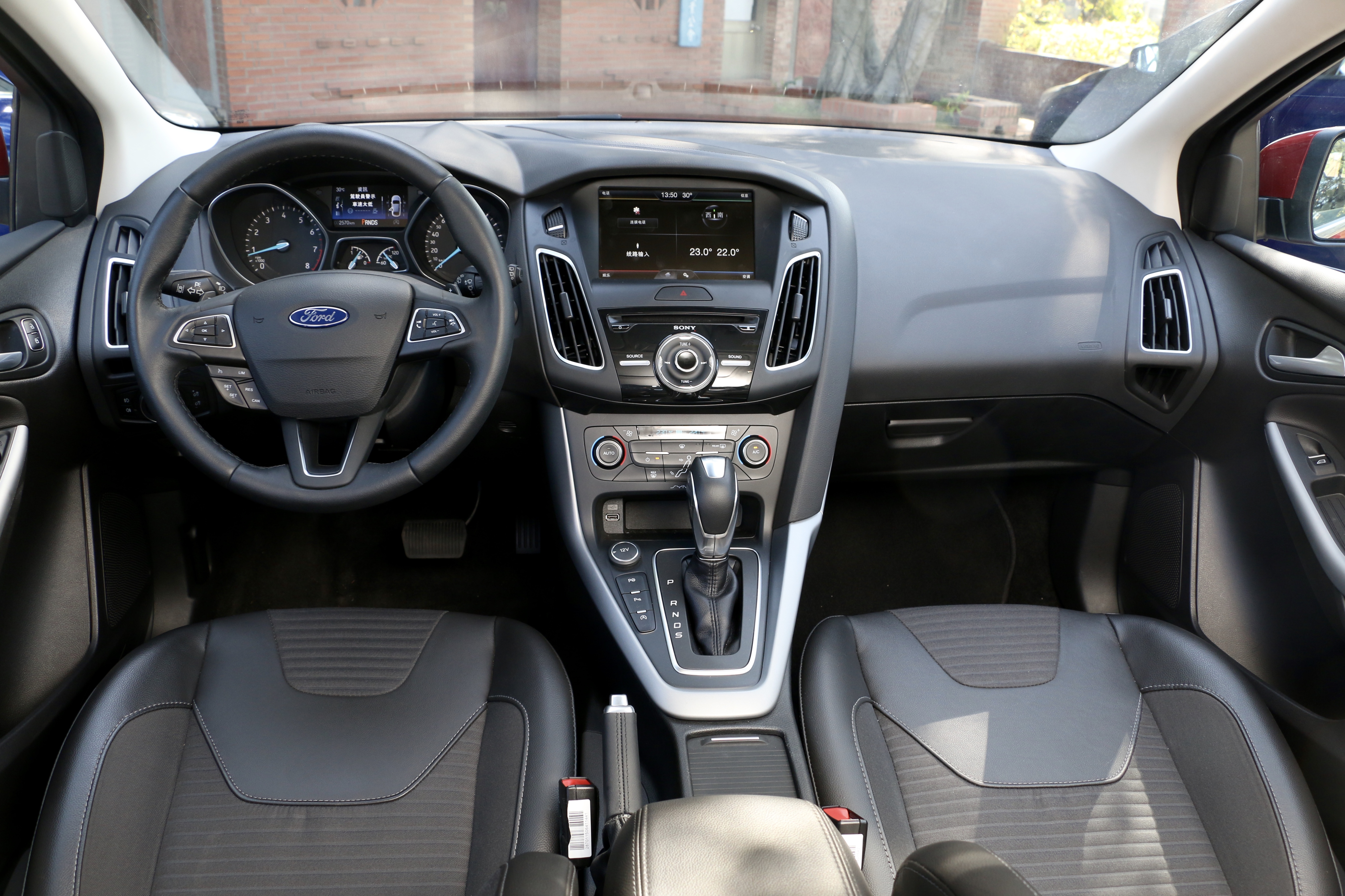 售價再降入門車型64.5萬元起!小改款福特《Ford Focus》正式發表&搶先試駕體驗 售價再降入門車型64.5萬元起!小改款福特《Ford Focus》正式發表&搶先試駕體驗