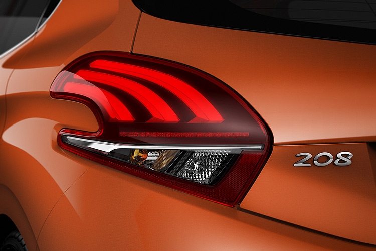 PureTech三缸渦輪引擎叩關!小改款寶獅《Peugeot 208》車系全數到位新登場 PureTech三缸渦輪引擎叩關!小改款寶獅《Peugeot 208》車系全數到位新登場