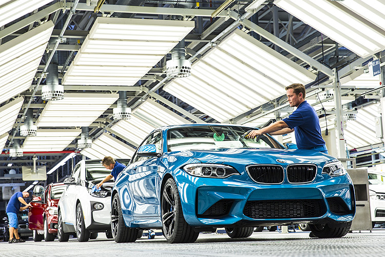 高效動能體現 寶馬《BMW M2 Coupé》量產車於Leipzig生產線正式下線 高效動能體現 寶馬《BMW M2 Coupé》量產車於Leipzig生產線正式下線