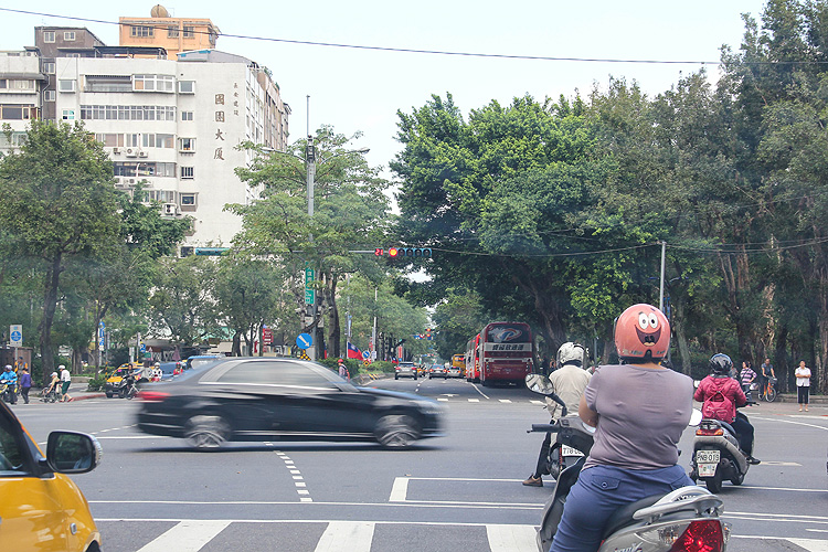 實測油耗18.4km/L ─ 《Kia Carens CRDi》一週通勤油耗測試 實測油耗18.4km/L ─ 《Kia Carens CRDi》一週通勤油耗測試