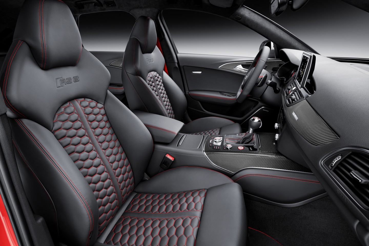 強還要更強! 奧迪《Audi RS 6 Avant/ RS 7 Sportback》推605匹Performance版本 強還要更強! 奧迪《Audi RS 6 Avant/ RS 7 Sportback》推605匹Performance版本