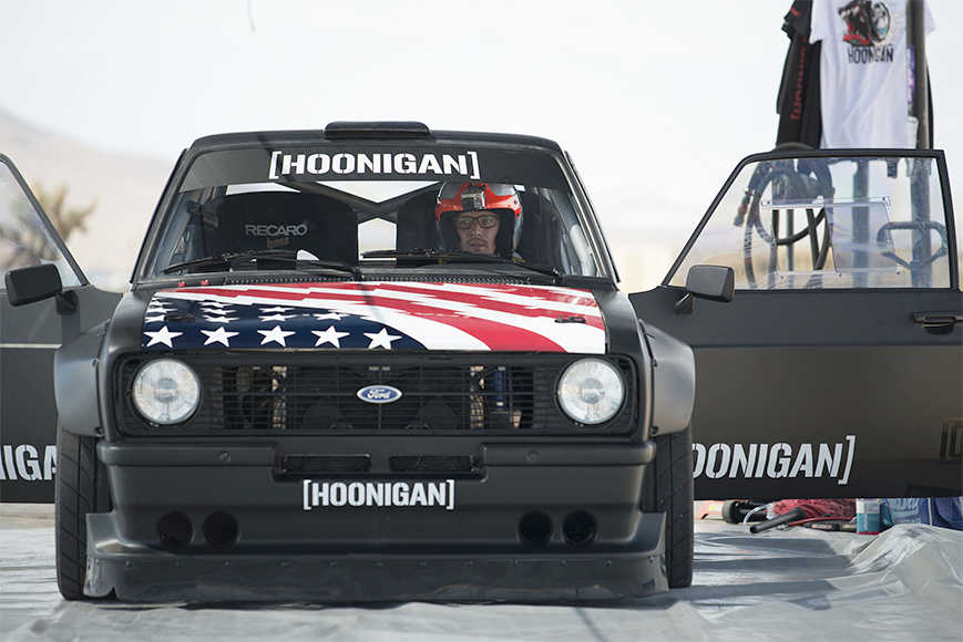 甩到深處無怨尤!Ken Block專用《Ford Escort Mk2 RS》不跑拉力改玩金卡納 甩到深處無怨尤!Ken Block專用《Ford Escort Mk2 RS》不跑拉力改玩金卡納