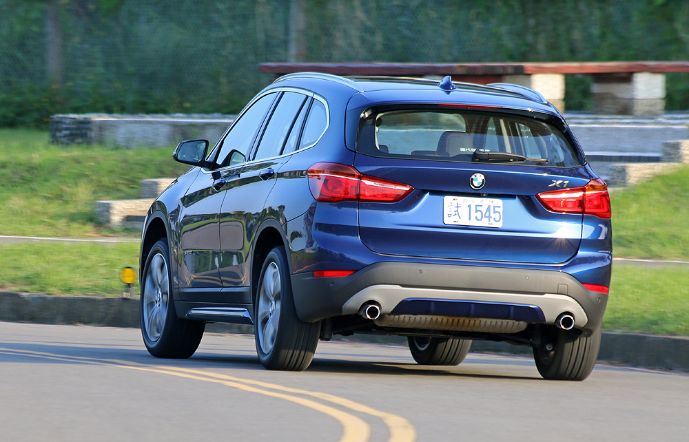 以小搏大!200萬級潛力新秀《BMW X1 sDrive20i》對決強敵《Lexus NX 200t》,動力篇 以小搏大!200萬級潛力新秀《BMW X1 sDrive20i》對決強敵《Lexus NX 200t》,動力篇