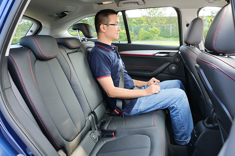 C / P值先決!《BMW X1》sDrive20i與《Lexus NX 200t》旗艦版的空間、配備優劣之爭 C / P值先決!《BMW X1》sDrive20i與《Lexus NX 200t》旗艦版的空間、配備優劣之爭