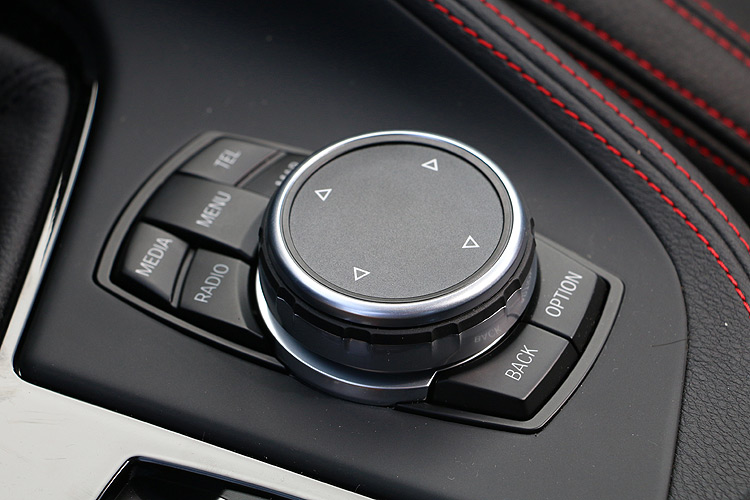 C / P值先決!《BMW X1》sDrive20i與《Lexus NX 200t》旗艦版的空間、配備優劣之爭 C / P值先決!《BMW X1》sDrive20i與《Lexus NX 200t》旗艦版的空間、配備優劣之爭