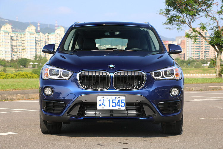C / P值先決!《BMW X1》sDrive20i與《Lexus NX 200t》旗艦版的空間、配備優劣之爭 C / P值先決!《BMW X1》sDrive20i與《Lexus NX 200t》旗艦版的空間、配備優劣之爭