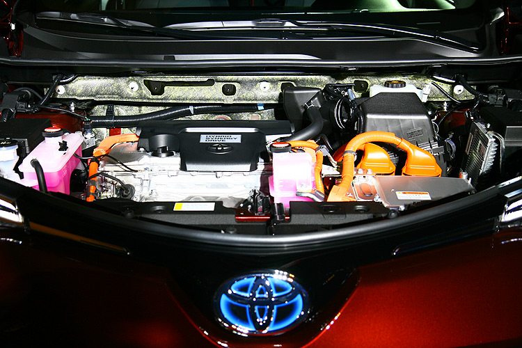 都給你玩就好啦!豐田《Toyota RAV4》小改84.9萬起上市 延續進口SUV銷售王者霸業 都給你玩就好啦!豐田《Toyota RAV4》小改84.9萬起上市 延續進口SUV銷售王者霸業