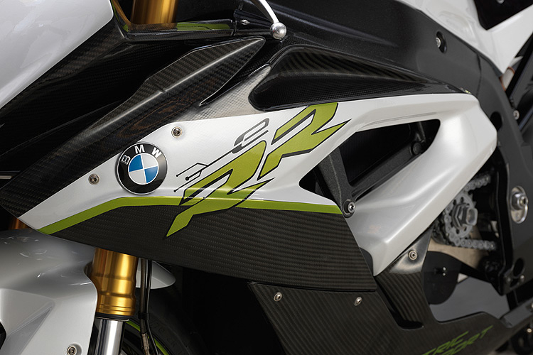 電動二輪仿賽新境界 寶馬《BMW eRR》揭示其可能性 電動二輪仿賽新境界 寶馬《BMW eRR》揭示其可能性
