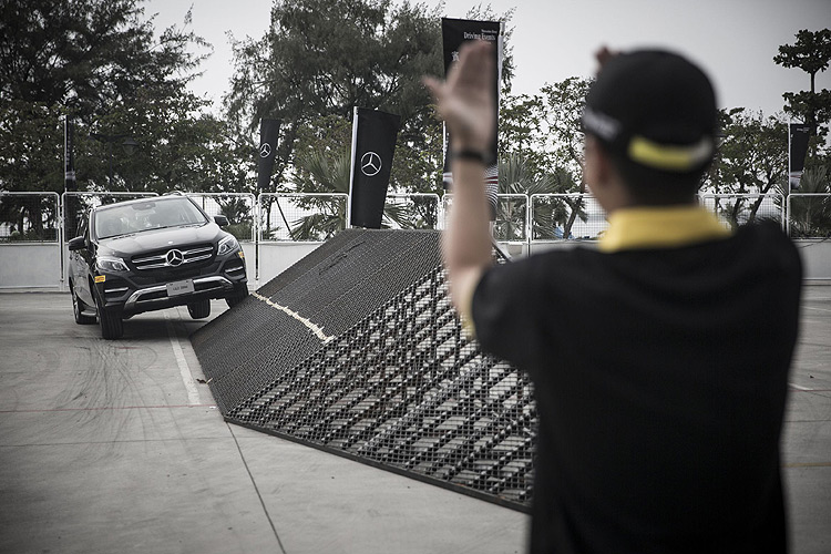 賓士《Mercedes-Benz》2015智慧駕馭體驗營活動精采落幕 賓士《Mercedes-Benz》2015智慧駕馭體驗營活動精采落幕