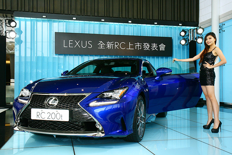 車系全員到齊!《Lexus RC 200t / RC 300h》239萬元起搶攻豪華轎跑市場 車系全員到齊!《Lexus RC 200t / RC 300h》239萬元起搶攻豪華轎跑市場