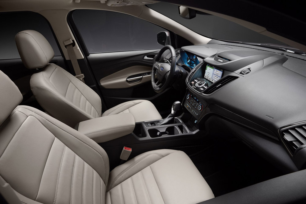 這不是馬丁頭!福特《Ford Kuga》北美版《Escape》洛杉磯車展小改登場 這不是馬丁頭!福特《Ford Kuga》北美版《Escape》洛杉磯車展小改登場