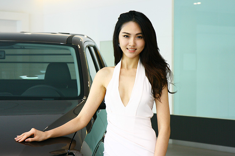 超模新秀、氣質女孩與福斯商旅《VW Amarok》特仕版共同為車展暖身! 超模新秀、氣質女孩與福斯商旅《VW Amarok》特仕版共同為車展暖身!