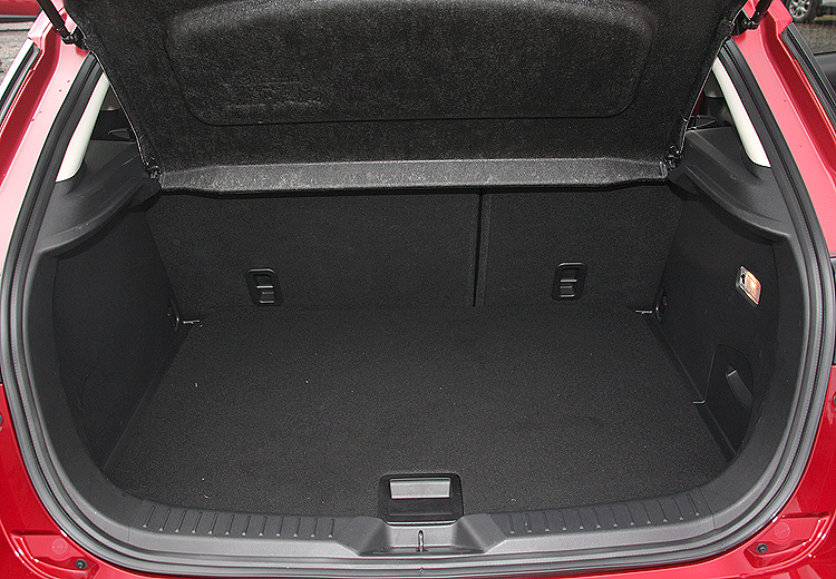 凜冬獻媚,魂動不已《Mazda CX-3 Sky-D 1.5》日本試駕(上) 凜冬獻媚,魂動不已《Mazda CX-3 Sky-D 1.5》日本試駕(上)