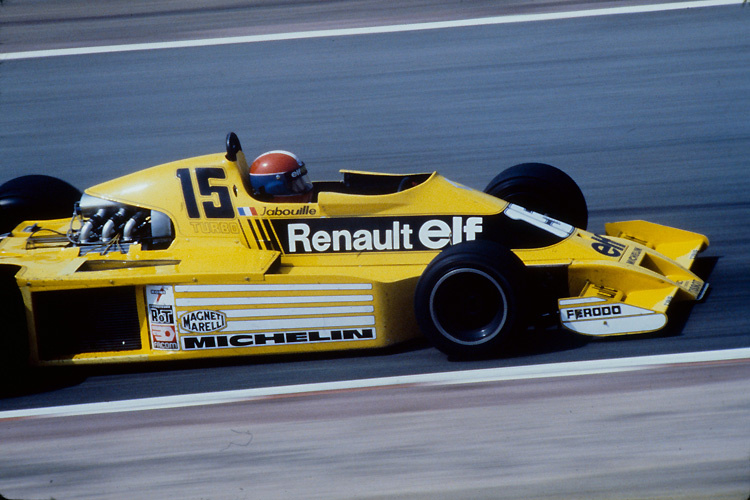 2016重返F1賽場 《Renault》再以廠隊之姿參與F1賽季 2016重返F1賽場 《Renault》再以廠隊之姿參與F1賽季