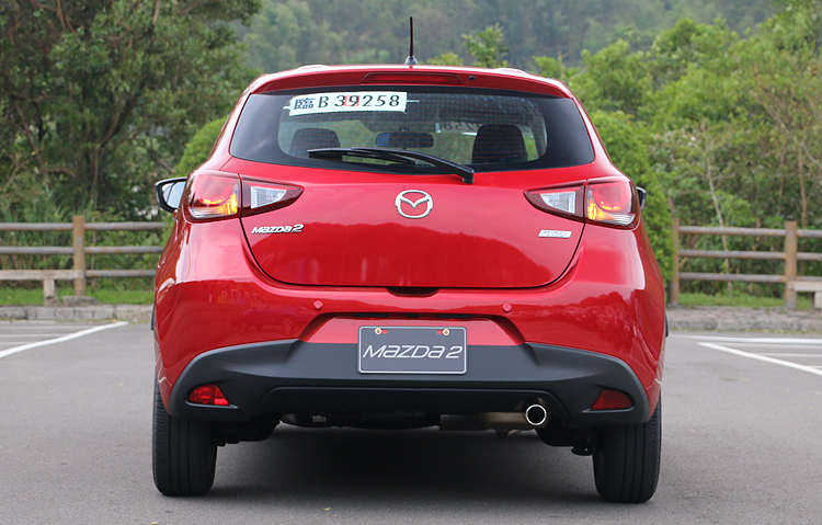 微笑享受動感 馬自達《Mazda CX-3 Sky-D 1.5》日本試駕 (下) 微笑享受動感 馬自達《Mazda CX-3 Sky-D 1.5》日本試駕 (下)