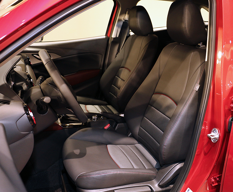 CX-3完整規配公佈 馬自達《Mazda》台北車展model陣容亮相 CX-3完整規配公佈 馬自達《Mazda》台北車展model陣容亮相
