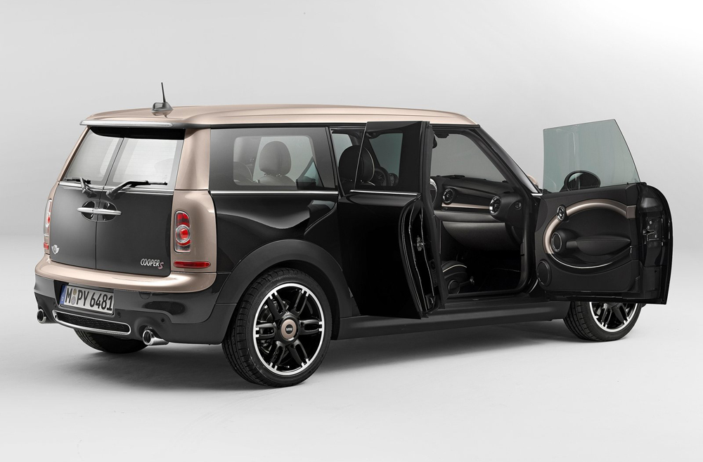 當MINI不再「mini」 全新大改款《MINI Clubman》預售價163萬元起搶先預覽! 當MINI不再「mini」 全新大改款《MINI Clubman》預售價163萬元起搶先預覽!