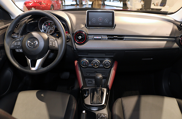 CX-3完整規配公佈 馬自達《Mazda》台北車展model陣容亮相 CX-3完整規配公佈 馬自達《Mazda》台北車展model陣容亮相