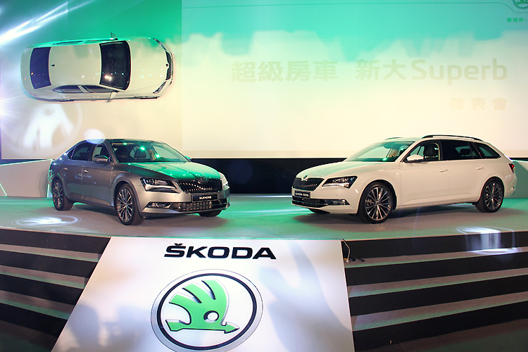 全車系標配9氣囊 《Škoda Superb》優惠價112.9萬元起強勢抵臺 全車系標配9氣囊 《Škoda Superb》優惠價112.9萬元起強勢抵臺