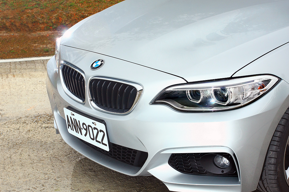 【說走就走】國王女孩聖誕getaway ×《BMW 220i Coupe》 【說走就走】國王女孩聖誕getaway ×《BMW 220i Coupe》