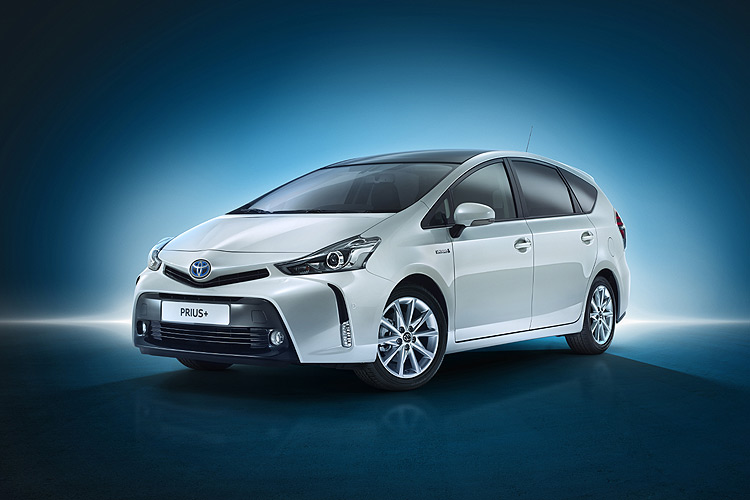 五人坐愜意、七人坐也可以 豐田《Toyota Prius α》輕鬆試 五人坐愜意、七人坐也可以 豐田《Toyota Prius α》輕鬆試