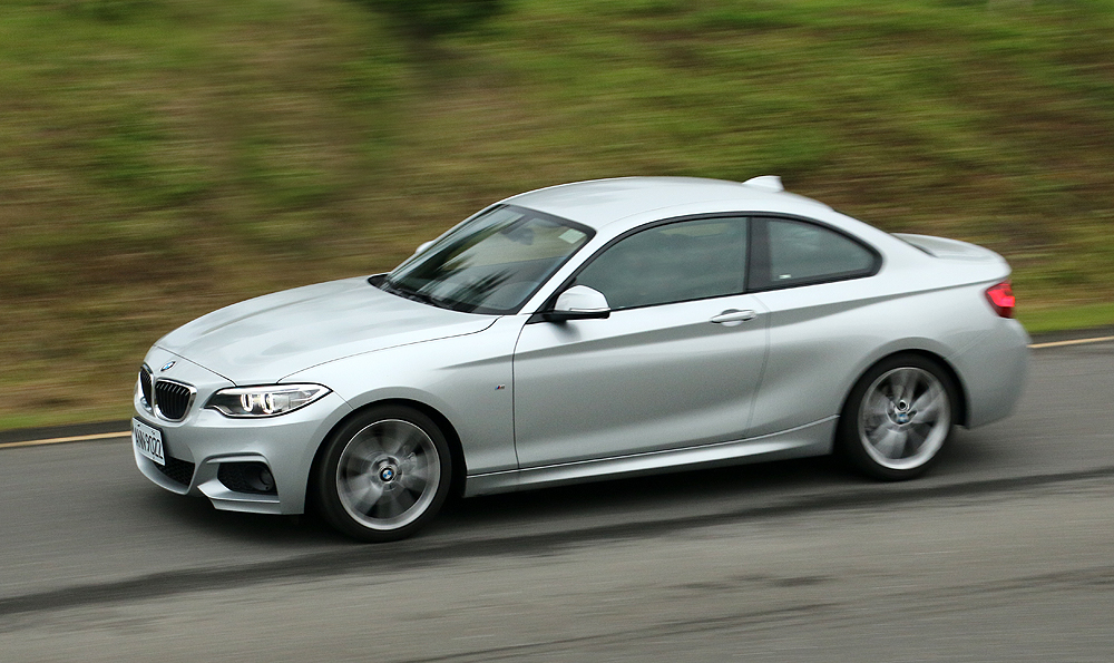【說走就走】國王女孩聖誕getaway ×《BMW 220i Coupe》 【說走就走】國王女孩聖誕getaway ×《BMW 220i Coupe》