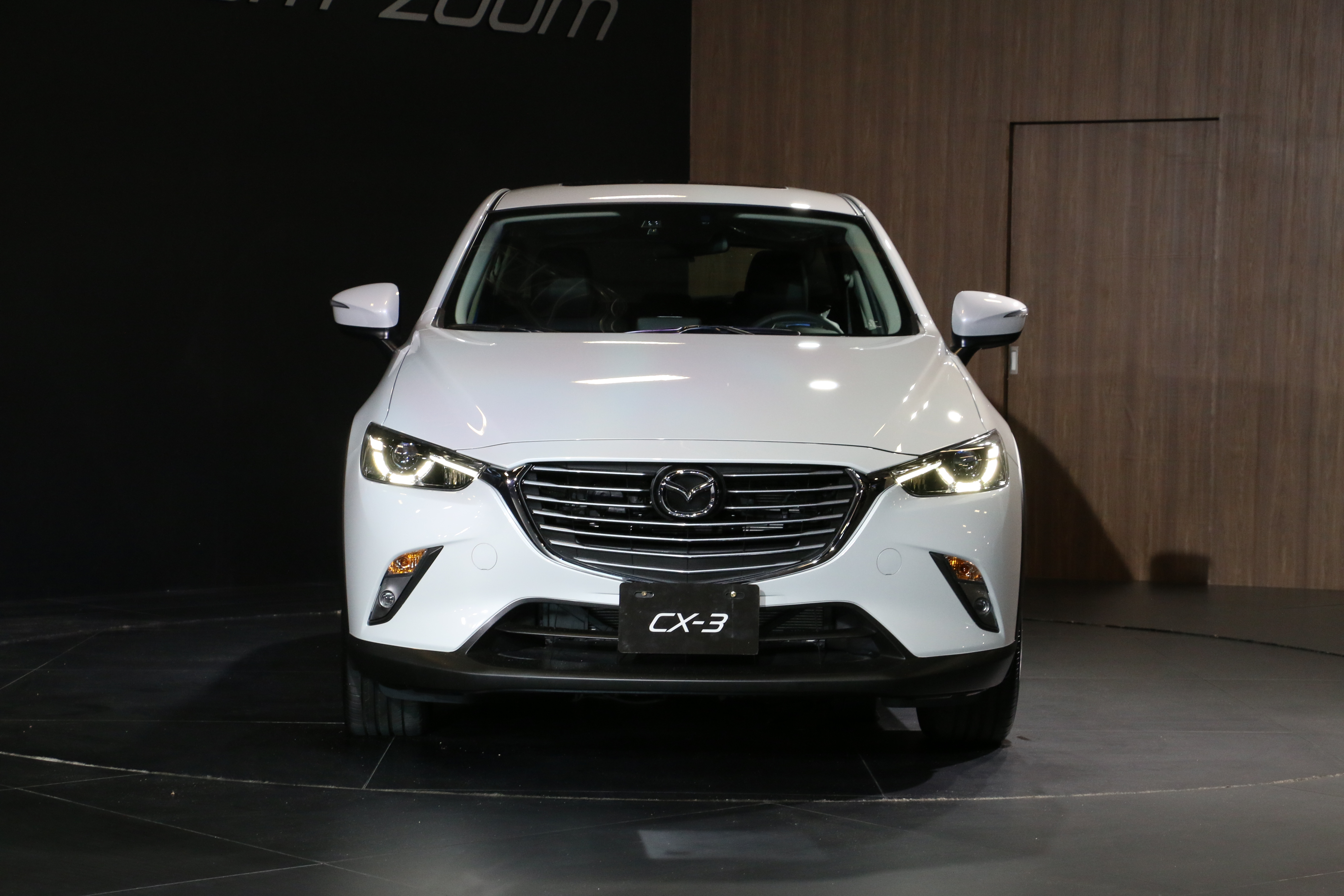 《國王快訊》88.9萬元起!汽柴油車型同步現身 Mazda CX-3台北車展正式登場 《國王快訊》88.9萬元起!汽柴油車型同步現身 Mazda CX-3台北車展正式登場