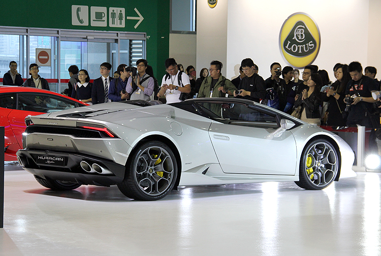 《2016台北車展懶人包》超跑、豪華新車全臺首演20連發!-南港館 (上) 《2016台北車展懶人包》超跑、豪華新車全臺首演20連發!-南港館 (上)