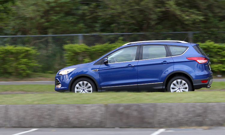 百萬級渦輪休旅評比二部曲 福特《Ford Kuga》V.S 納智捷《Luxgen U6 Turbo Eco Hyper》操控之爭 百萬級渦輪休旅評比二部曲 福特《Ford Kuga》V.S 納智捷《Luxgen U6 Turbo Eco Hyper》操控之爭