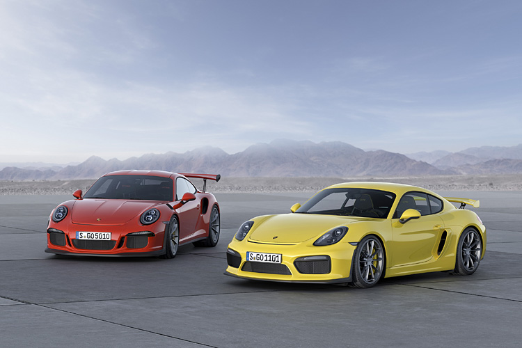 《Porsche 718》車系2016年重返 Porsche 2015年回顧影片大賣關子 《Porsche 718》車系2016年重返 Porsche 2015年回顧影片大賣關子
