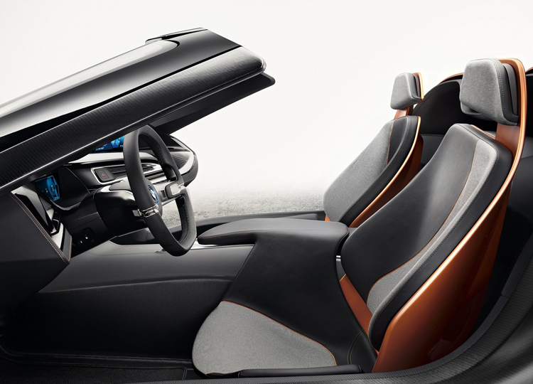通通交給螢幕就對了!寶馬《BMW i Vision Future Interaction》&《i8 Mirrorless》 通通交給螢幕就對了!寶馬《BMW i Vision Future Interaction》&《i8 Mirrorless》