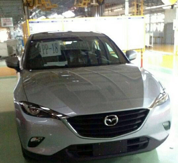 跨界跑旅新成員 馬自達《Mazda CX-4》量產版曝光? 跨界跑旅新成員 馬自達《Mazda CX-4》量產版曝光?