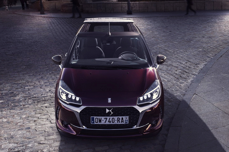 續朝高級化邁進 改款《DS Automobiles DS 3》亮相 續朝高級化邁進 改款《DS Automobiles DS 3》亮相
