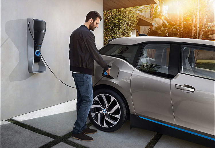 迎接電驅世代的來臨!《BMW i-Series》2015年銷售成長突破6成 迎接電驅世代的來臨!《BMW i-Series》2015年銷售成長突破6成
